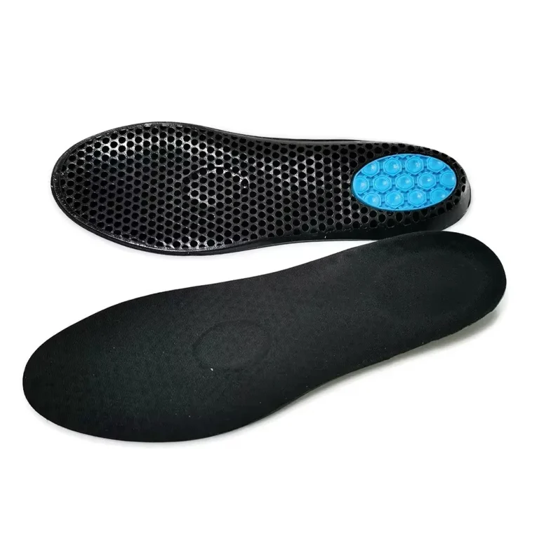 نعل داخلي مريح بتقنية امتصاص الصدمات