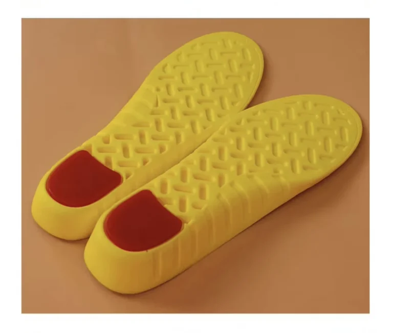 نعل داخلي لزيادة الطول وراحة القدم