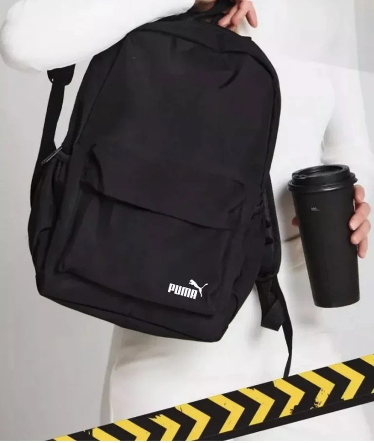 حقيبة ظهر مقاومة للماء بتصميم عملي