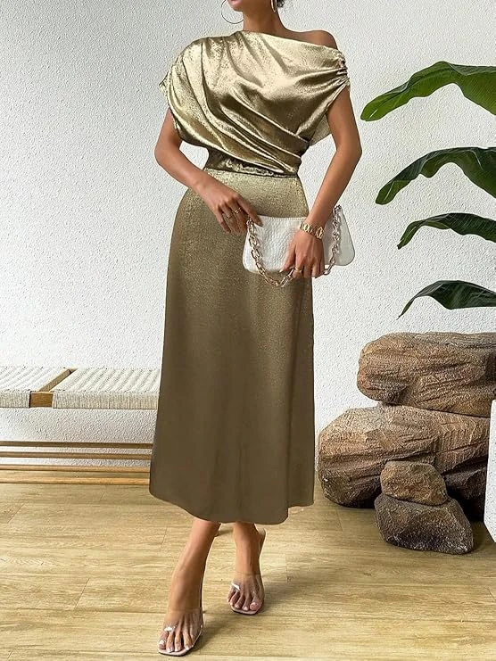 فستان ساتان متوسط الطول بكتف واحد للنساء بلون ذهبي – فستان شبه رسمي مسائي مكشكش