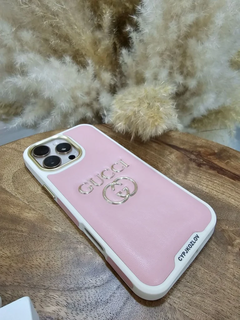 غطاء حمايه GUCCI لأجهزة ايفون