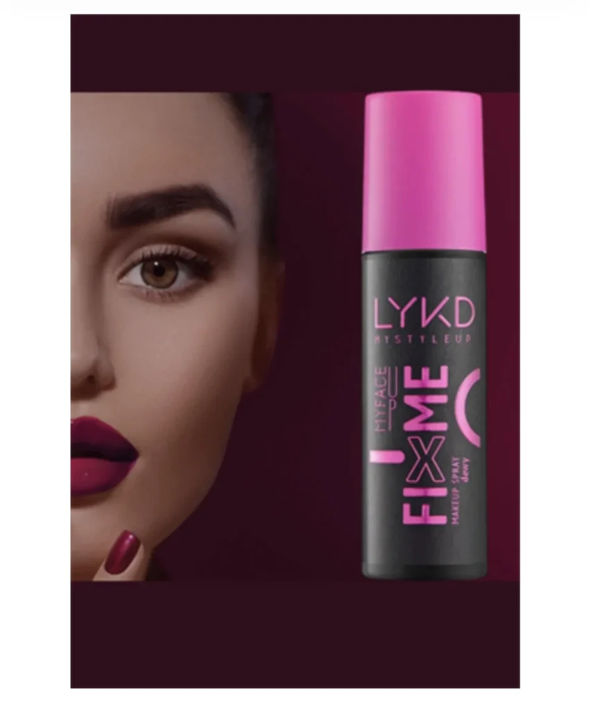 بخاخ تثبيت المكياج من FIX ME