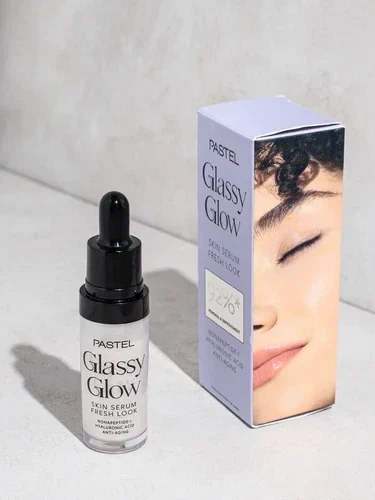 سيروم Glassy Glow – نضارة فورية وحماية مضادة للأكسدة